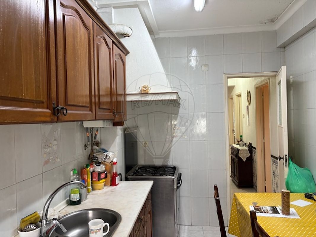 listing 122291092-531 picture-0