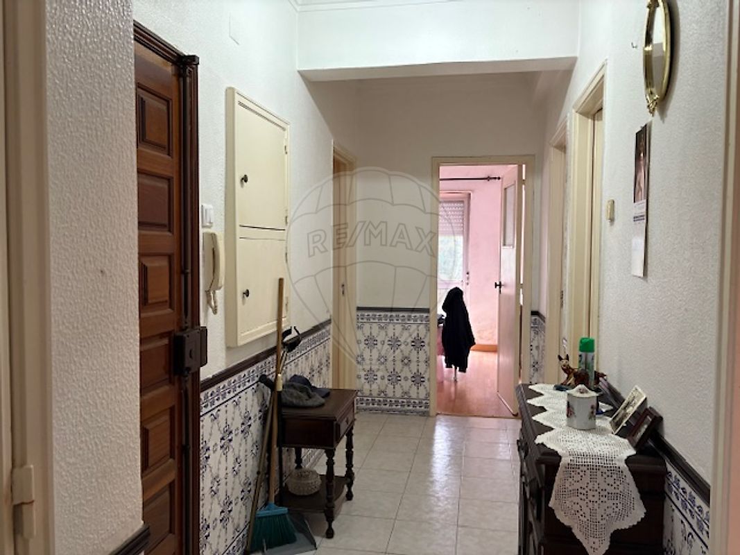 listing 122291092-531 picture-0