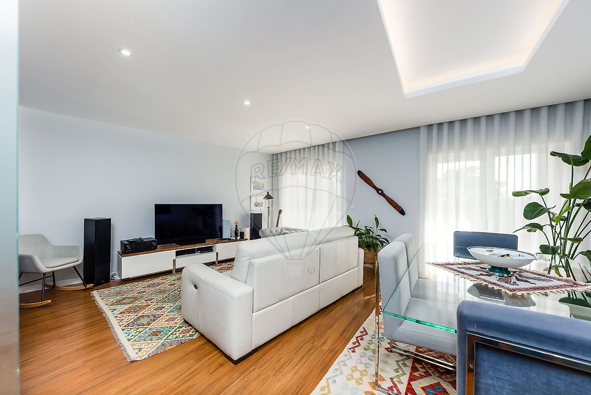 Apartamento T2 à venda em Oeiras