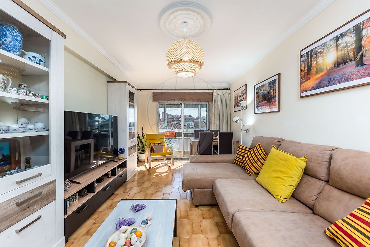 Apartamento T2 à venda em Sintra