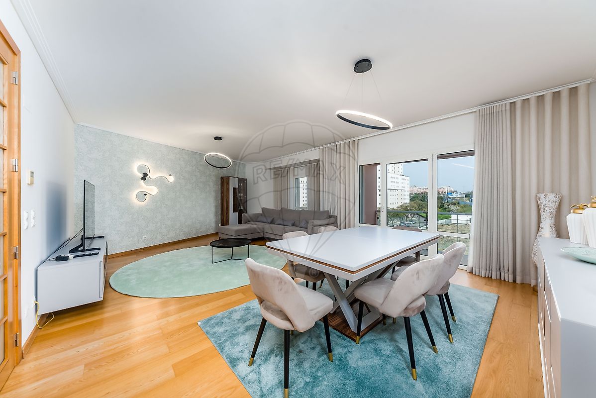 Apartamento T4 à venda em Lisboa