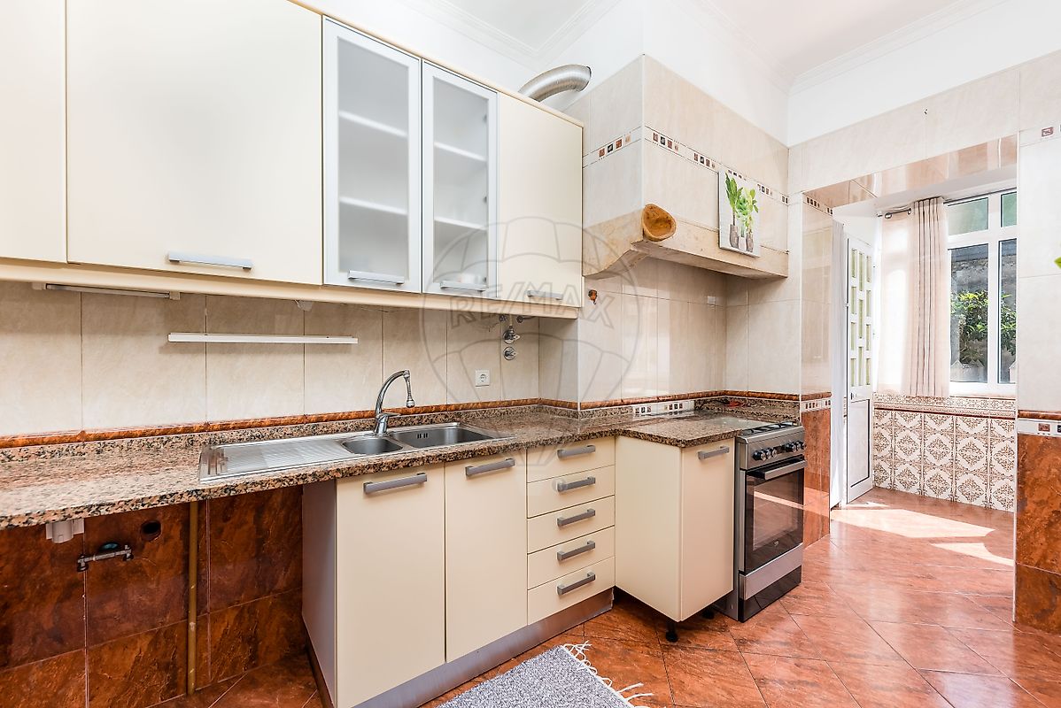 Apartamento T3 à venda em Sintra
