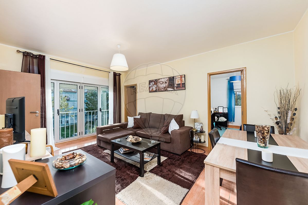 Apartamento T2 à venda em Sintra