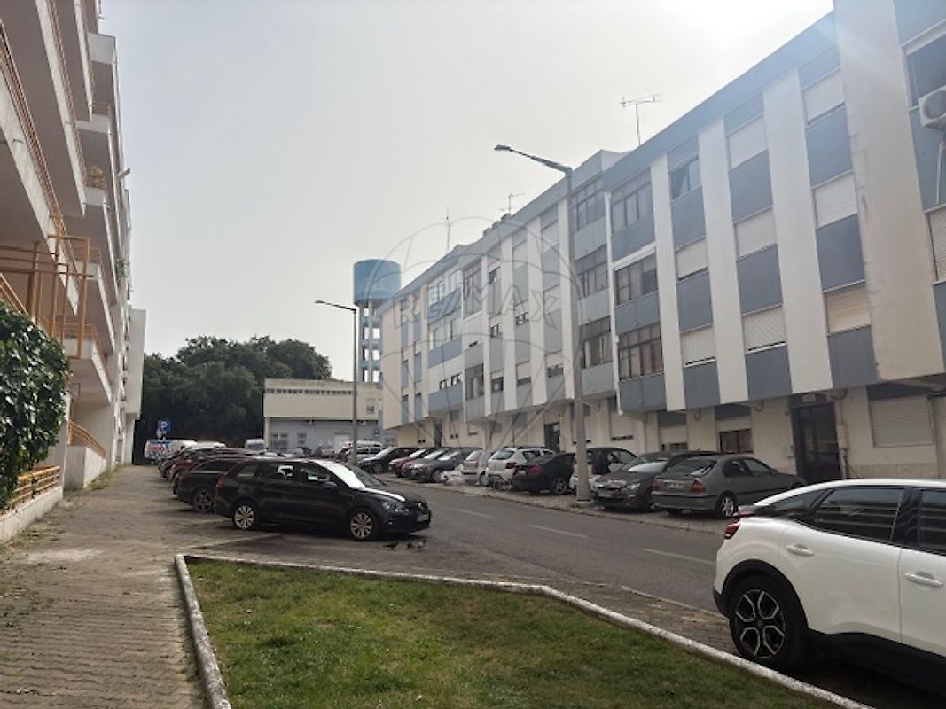 Apartamento T3 à venda em Seixal