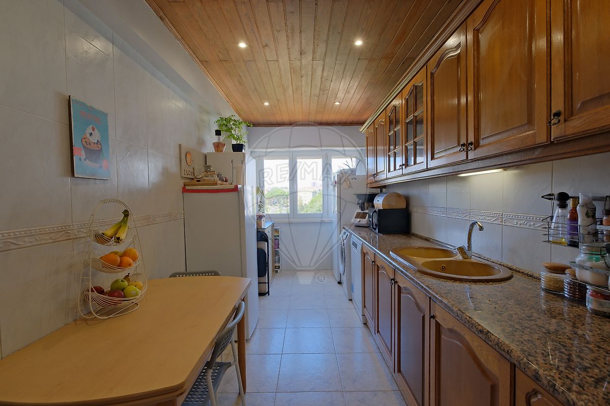 Apartamento T2 à venda em Sintra