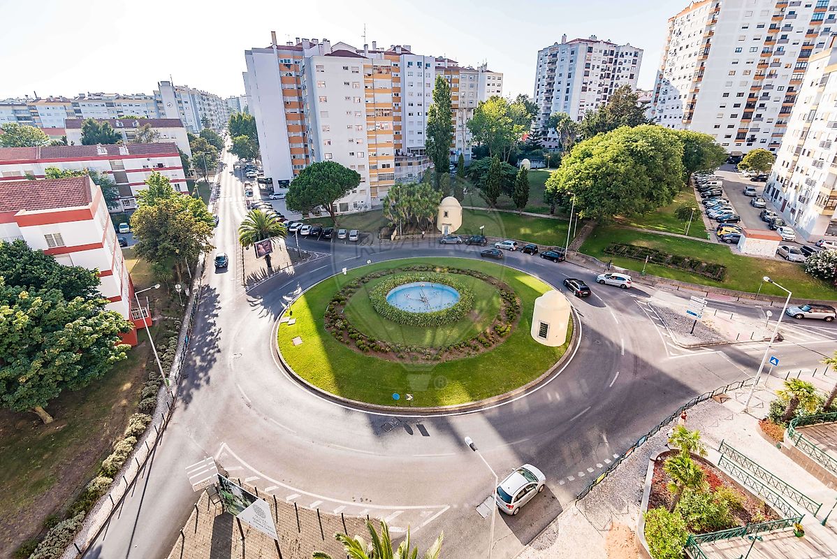 Apartamento T4 à venda em Massamá e Monte Abraão, Sintra — foto 32