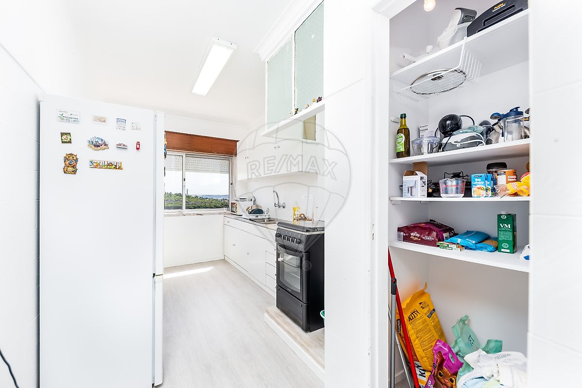 Apartamento T2 - Algés, Linda-a-Velha e Cruz Quebrada-Dafundo, Oeiras, Lisboa