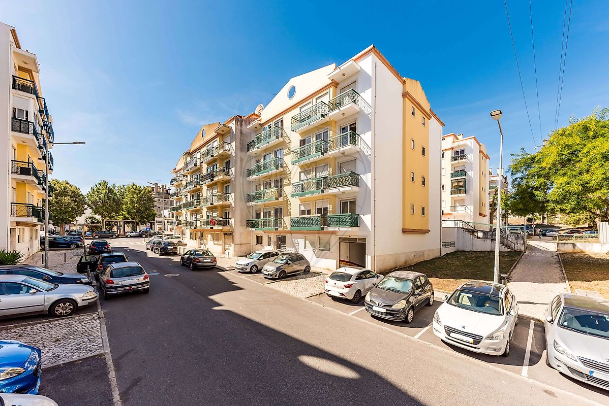 Apartamento T3 à venda em Sintra