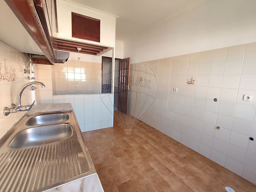 Apartamento T2 à venda em Massamá e Monte Abraão, Sintra — foto 9