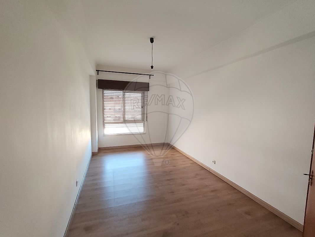 Apartamento T2 à venda em Massamá e Monte Abraão, Sintra — foto 10