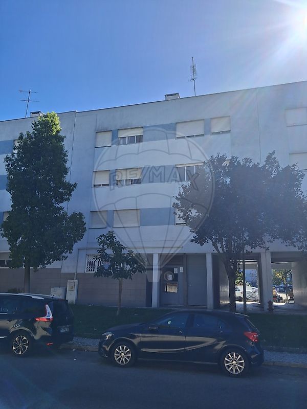 Apartamento T2 para arrendar em Lisboa