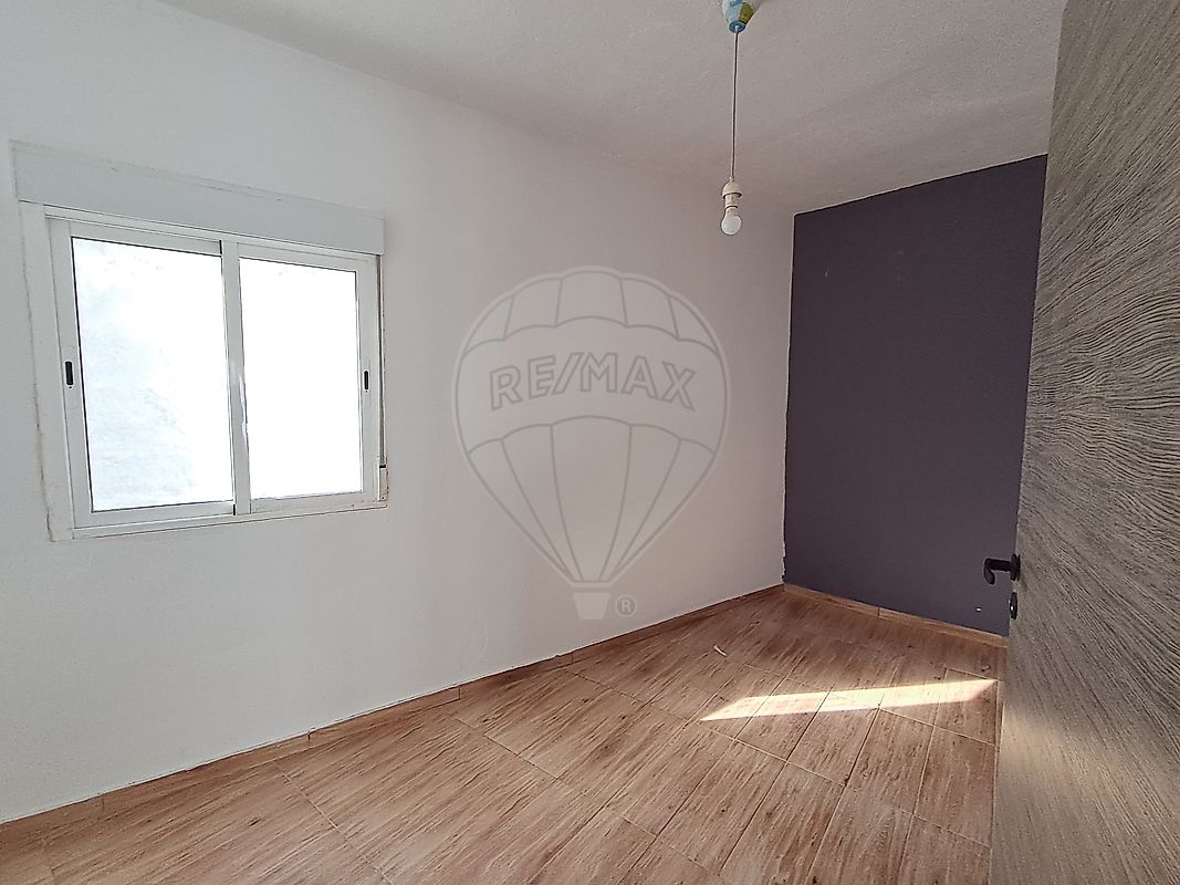Moradia T2 para venda