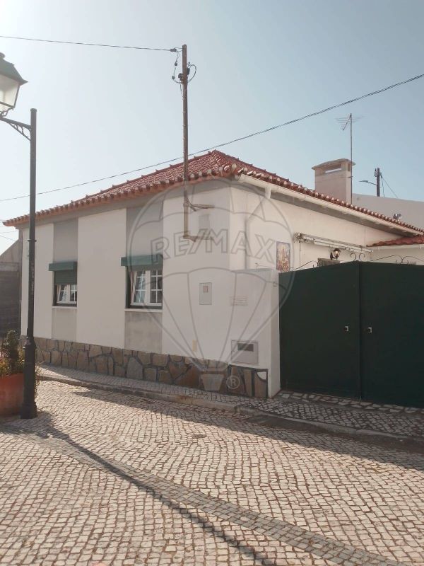 Moradia T2 para venda