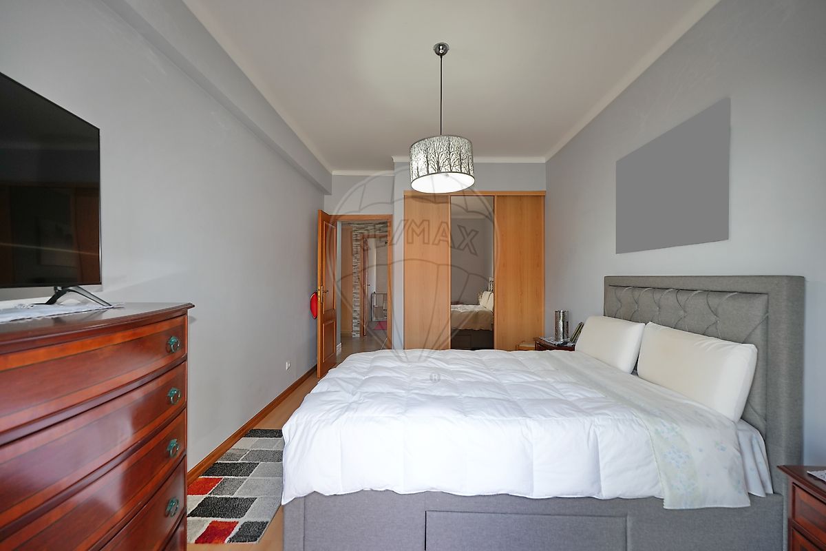 listing 122411004-1132 picture-0