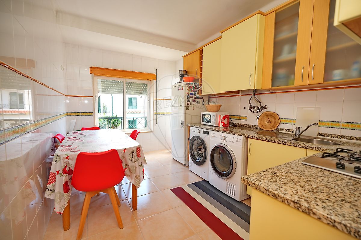 listing 122411004-1132 picture-0