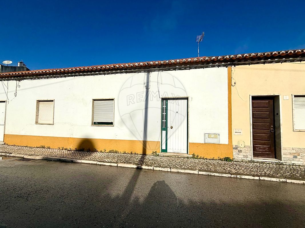 Moradia T2 à venda em Entroncamento