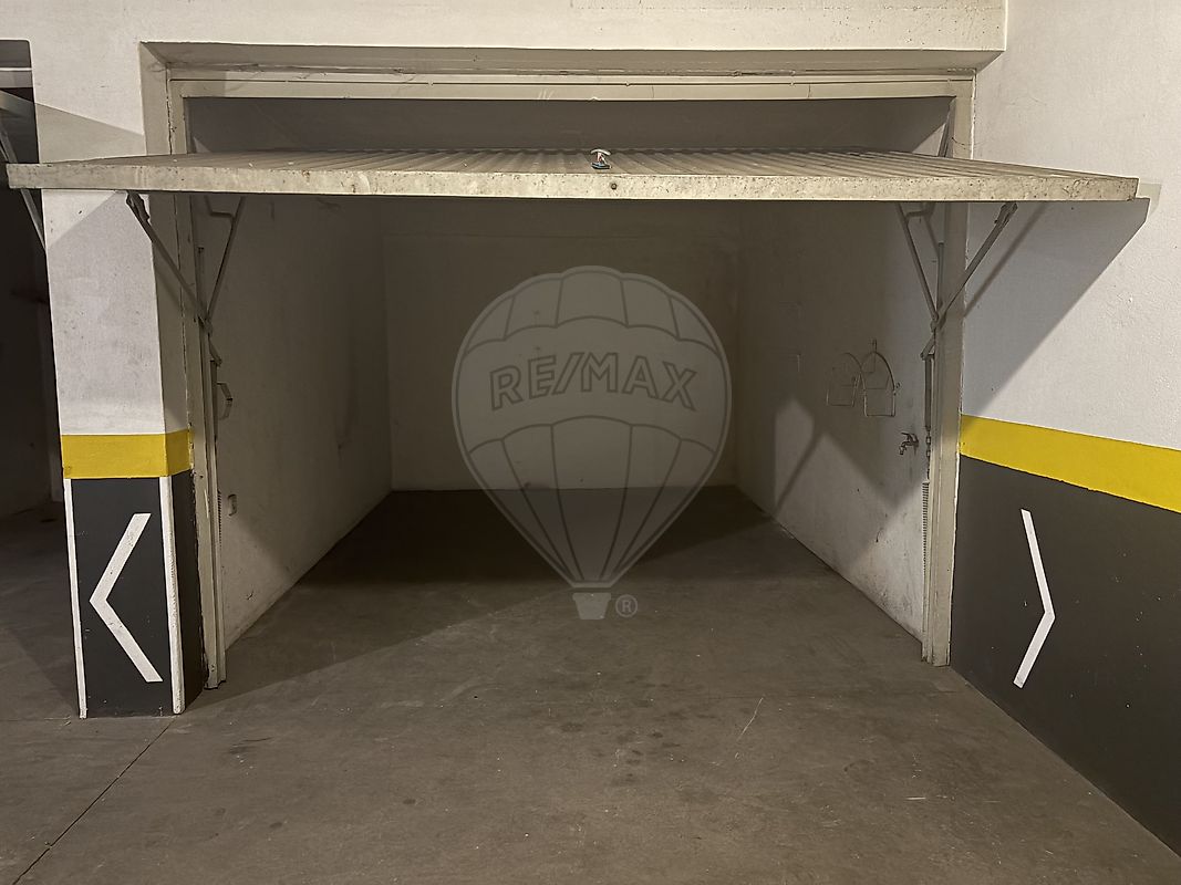 Garagem para arrendar em Entroncamento