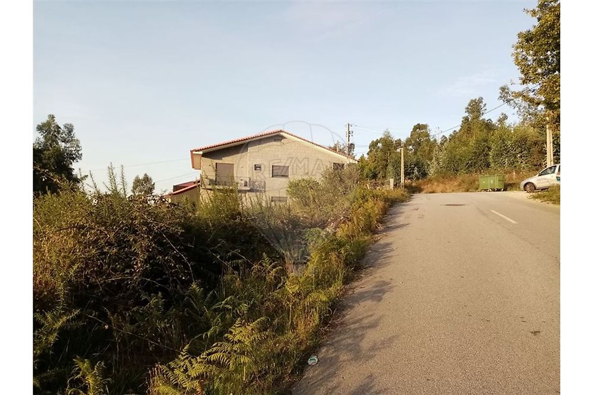 Terreno à venda em Marco de Canaveses