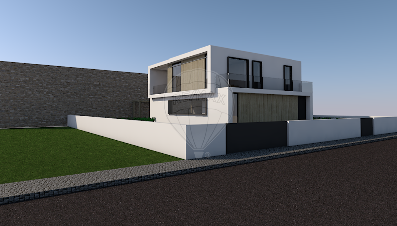 Land for sale in Marco de Canaveses, Portugal — €87,000