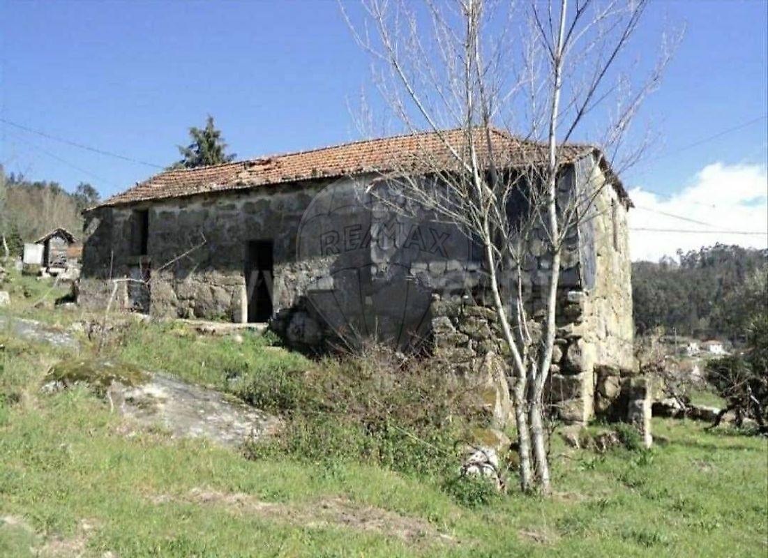 Moradia - Sande e São Lourenço, Marco de Canaveses, Porto