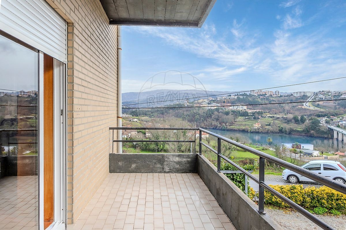 Apartamento T2 à venda em Sobretâmega, Marco de Canaveses — foto 9