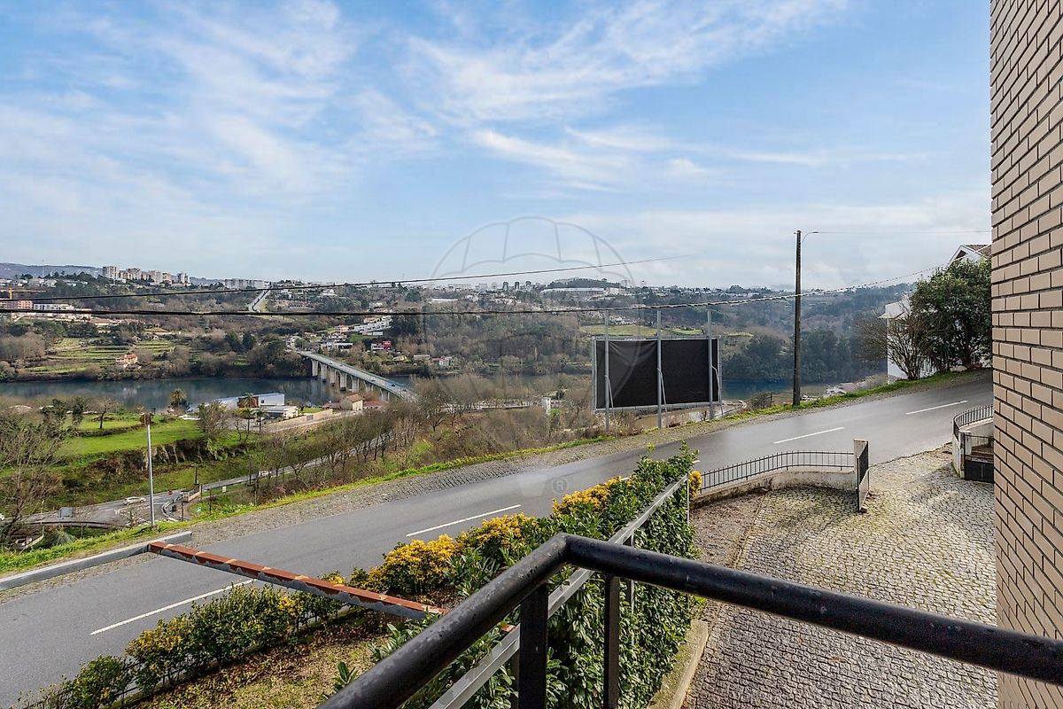 Apartamento T2 à venda em Sobretâmega, Marco de Canaveses — foto 13