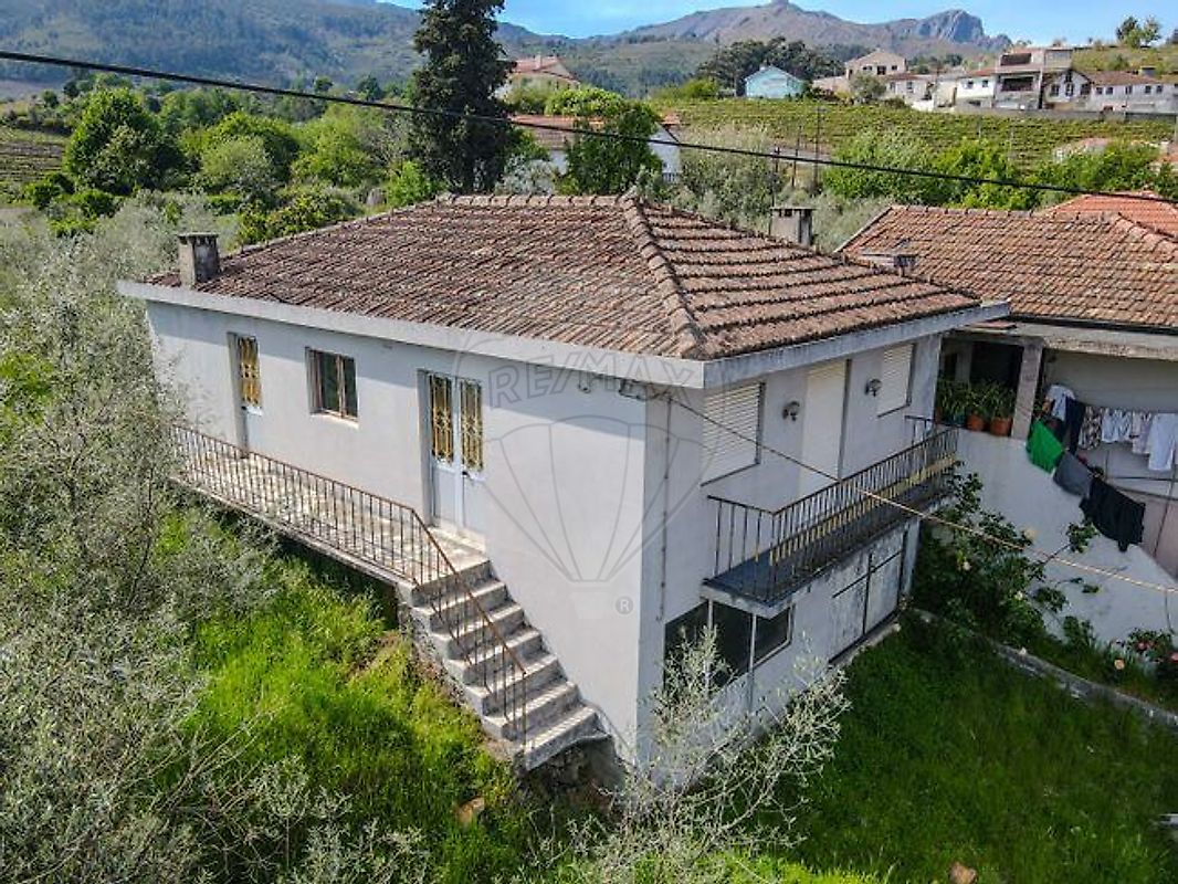Moradia - Sedielos, Peso da Régua, Vila Real