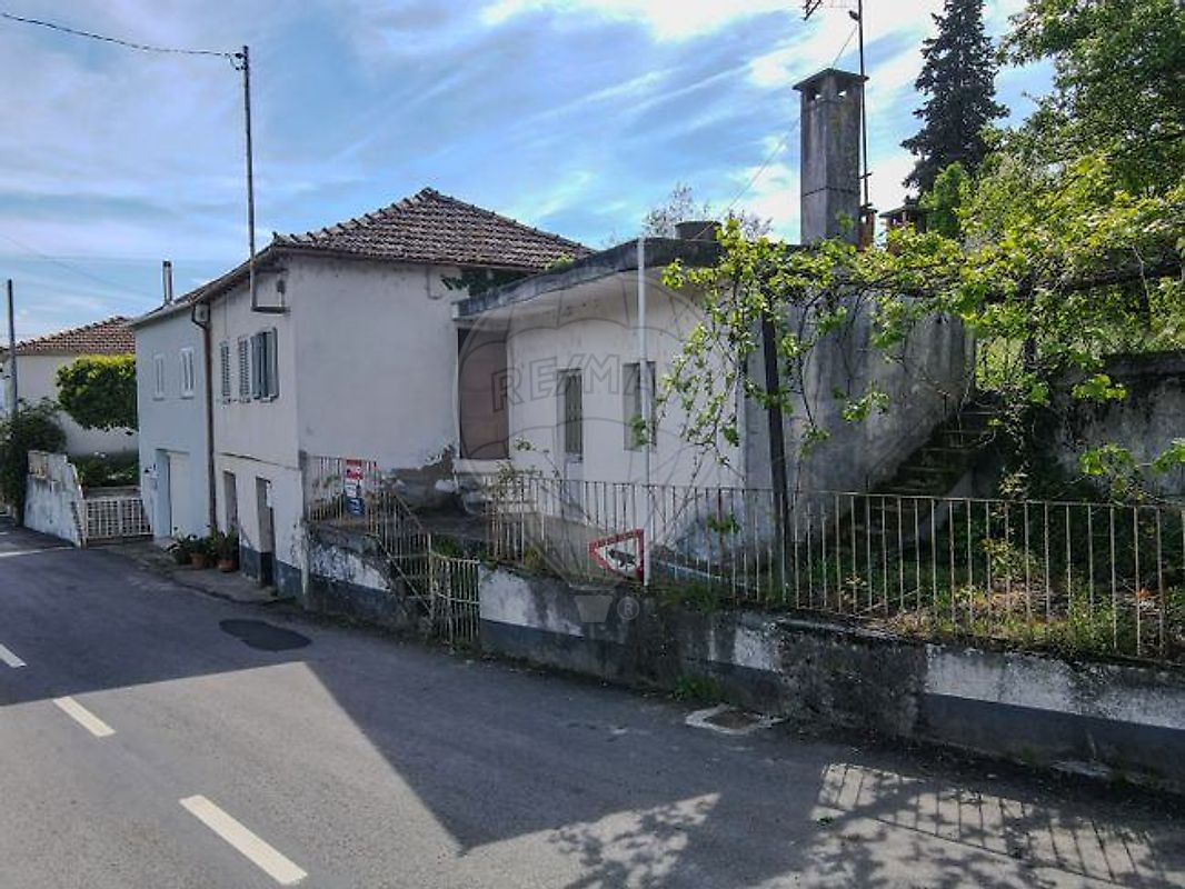 Moradia - Sedielos, Peso da Régua, Vila Real