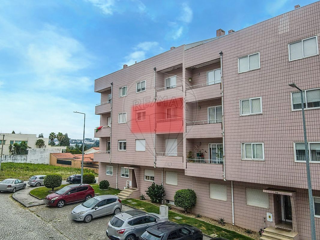 Apartamento T2 à venda em Santa Maria da Feira