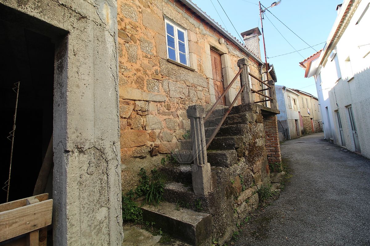 Moradia T3 à venda em São Miguel do Outeiro e Sabugosa, Tondela — foto 6