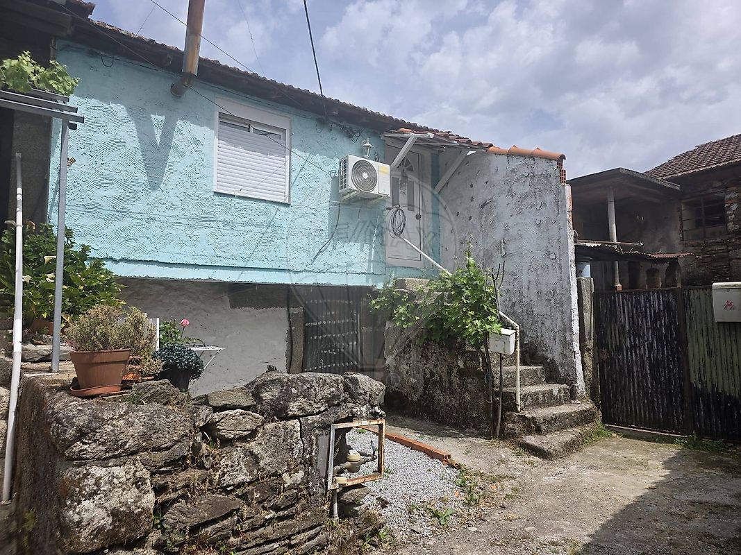 Moradia - Castelões, Tondela, Viseu