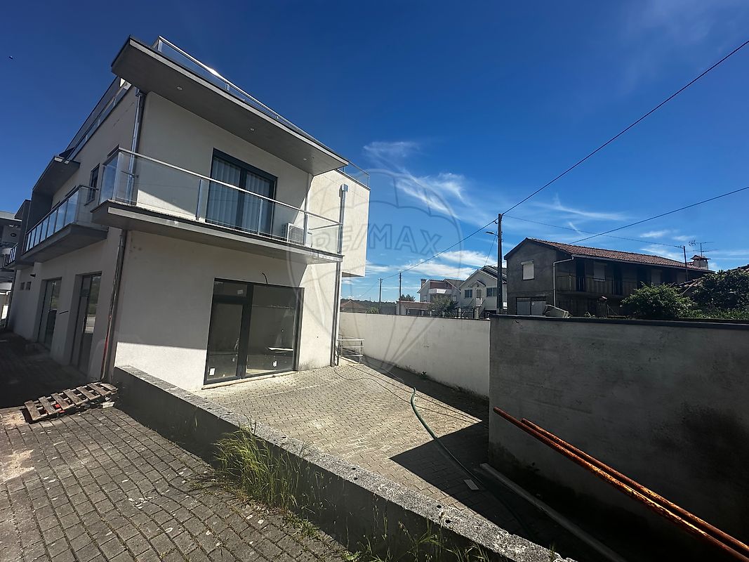 Apartamento T3 à venda em Campo de Besteiros, Tondela — foto 11