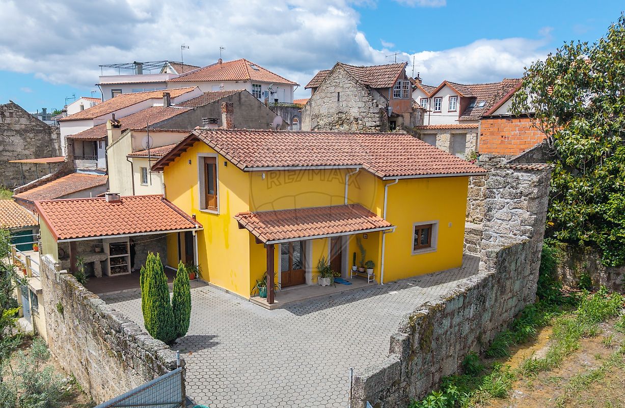 Moradia - Ferreirós do Dão, Tondela, Viseu