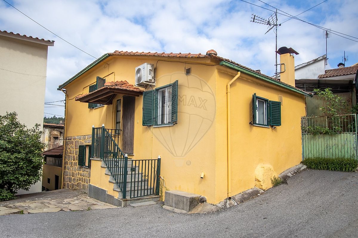 Apartamento T2 à venda em Tondela