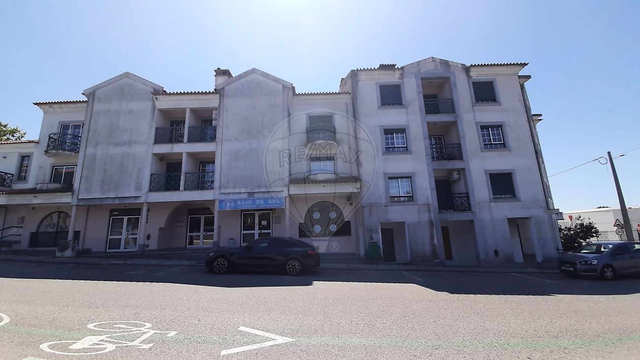 Loja - Currelos, Papízios e Sobral, Carregal do Sal, Viseu