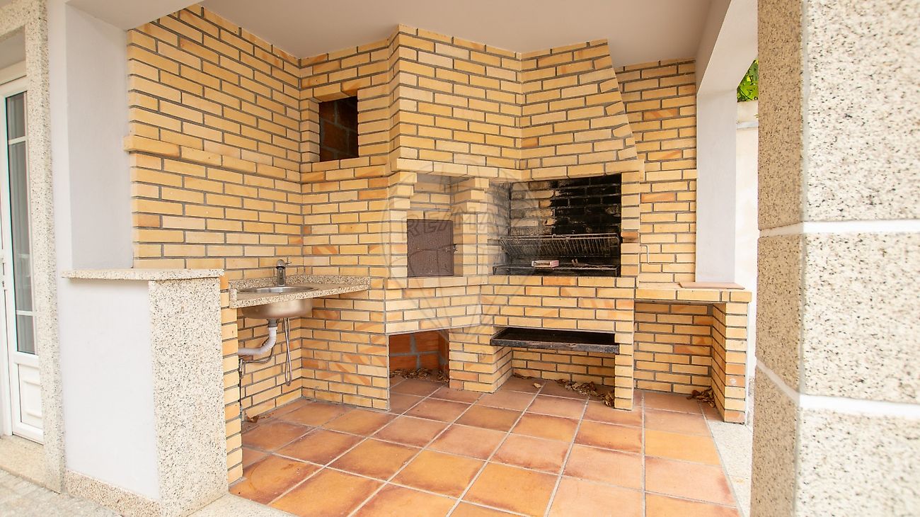 Moradia T5 à venda em Campo de Besteiros, Tondela — foto 13