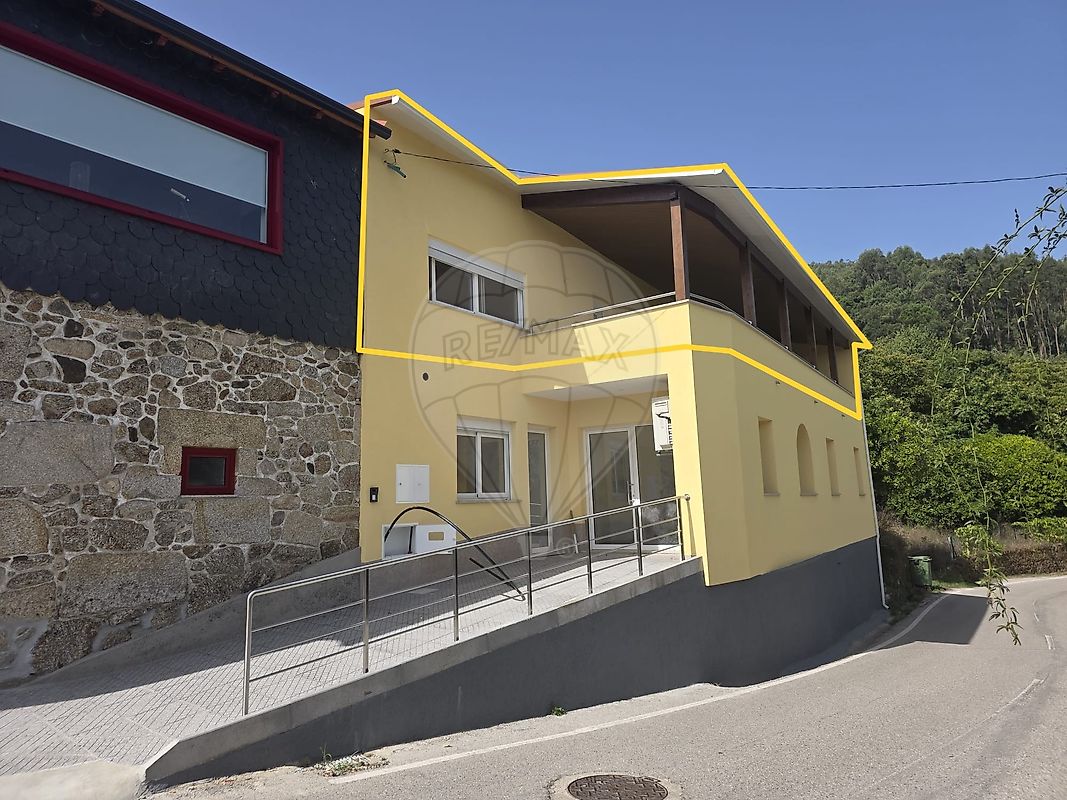 Apartamento T3 à venda em Tondela