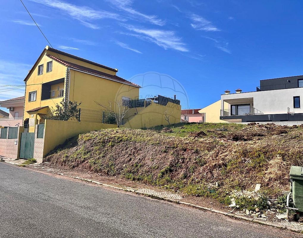 Terreno  à venda em Casal Novo