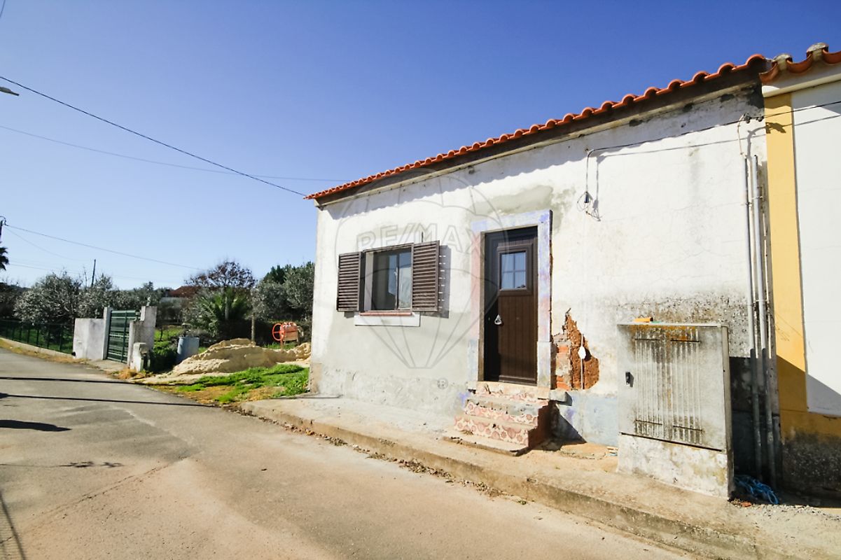 Moradia T2 para venda