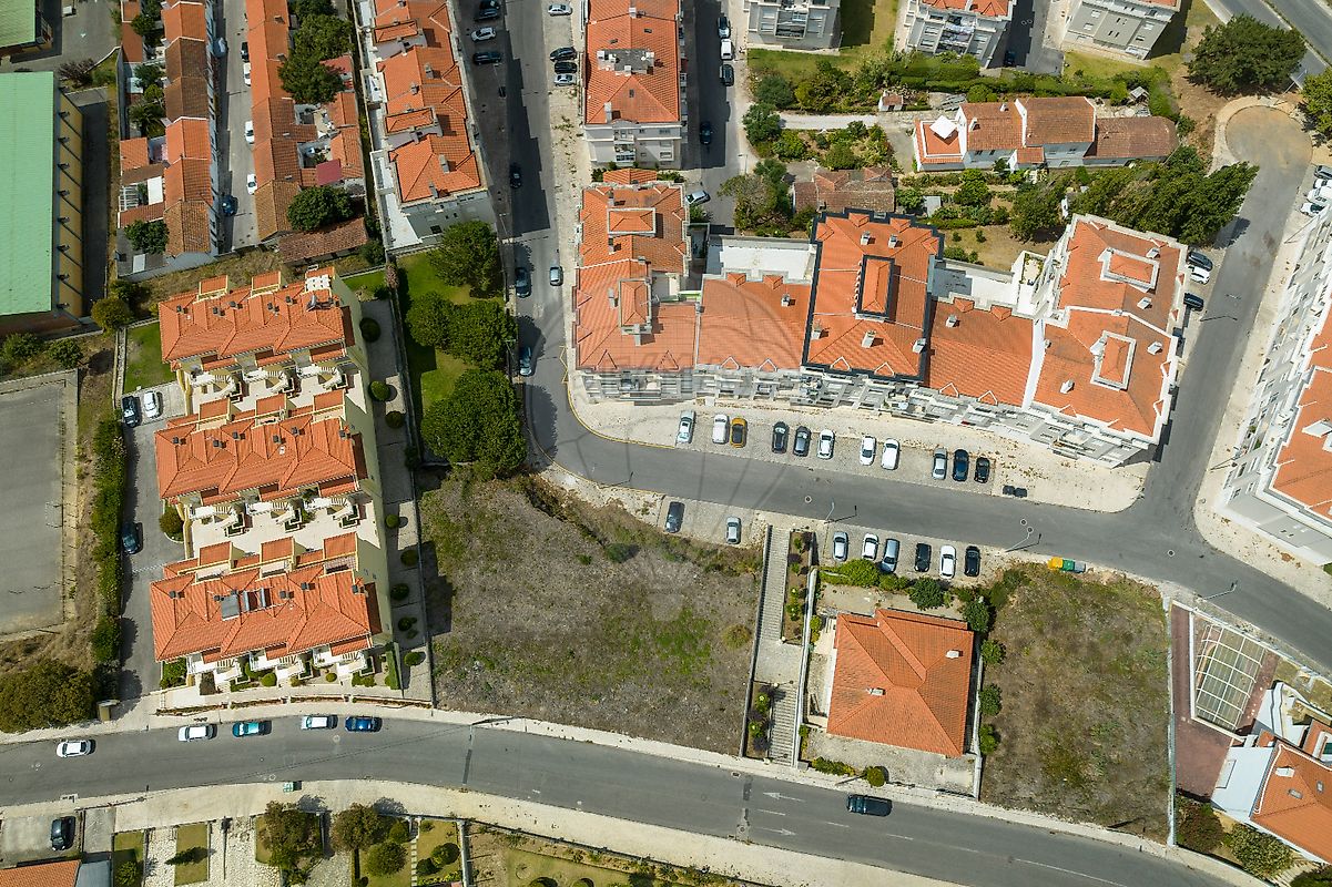 Land for sale in Caldas da Rainha, Portugal — €99,000