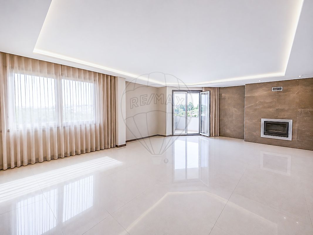 Apartamento T5 à venda em Torres Novas (Santa Maria, Salvador e Santiago), Torres Novas — foto 5