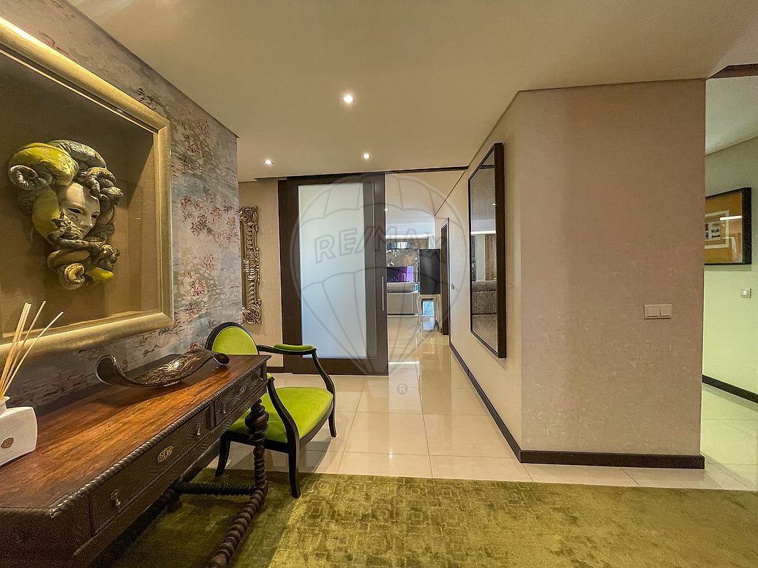 Apartamento T5 à venda em Torres Novas (Santa Maria, Salvador e Santiago), Torres Novas — foto 3