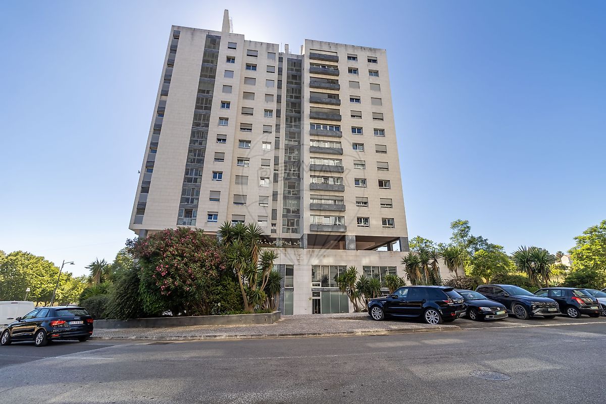 Apartamento T4 à venda em Lisboa