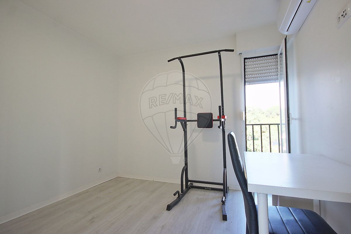Apartamento T2 à venda em Amora, Seixal — foto 13