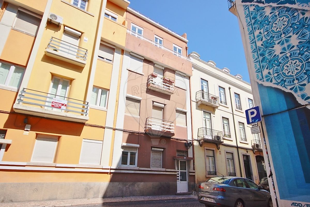 Apartamento T3 à venda em Lisboa
