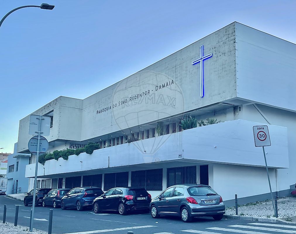 Apartamento T2 - Águas Livres, Amadora, Lisboa
