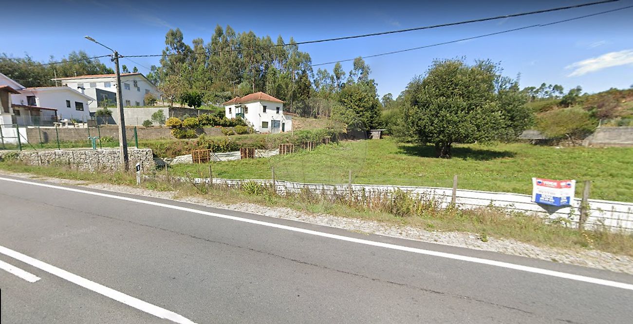 Land for sale in Oliveira de Azeméis, Portugal — €150,000