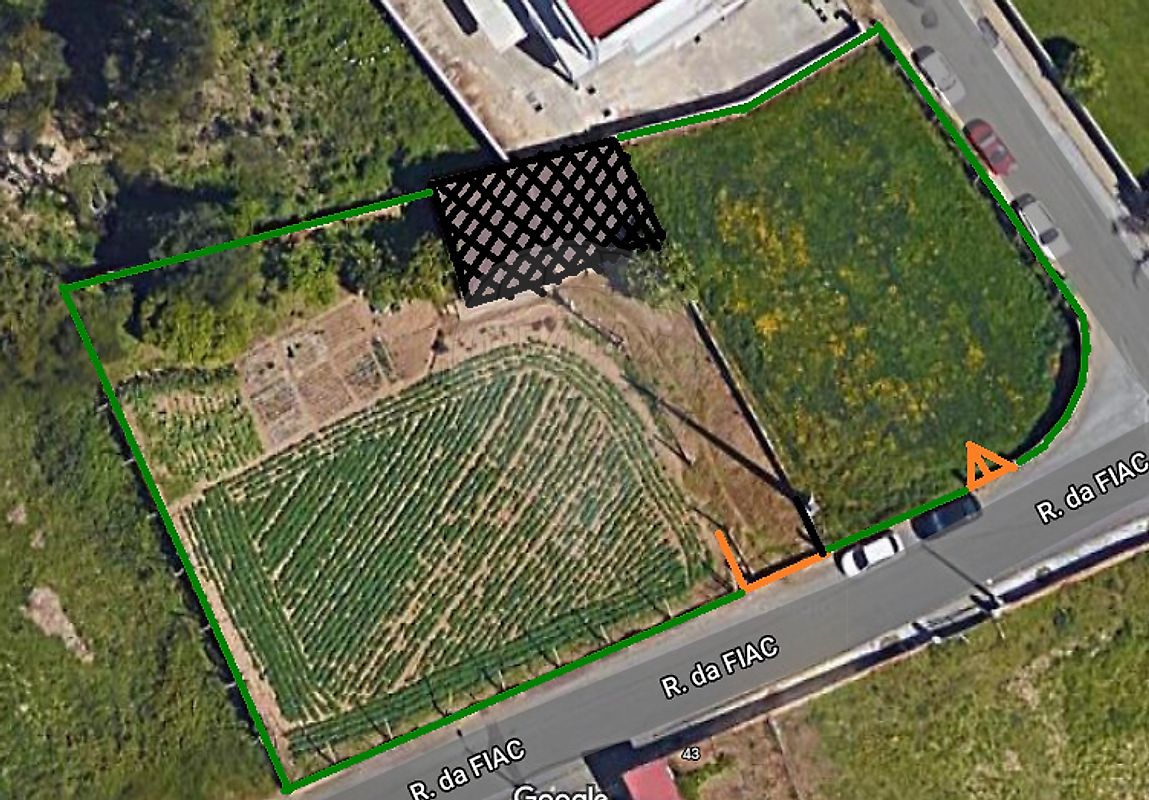 Land for sale in Oliveira de Azeméis, Portugal — €250,000