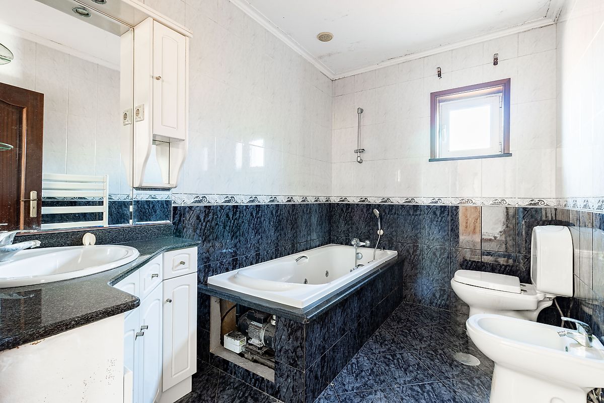 listing 122541156-36 picture-0