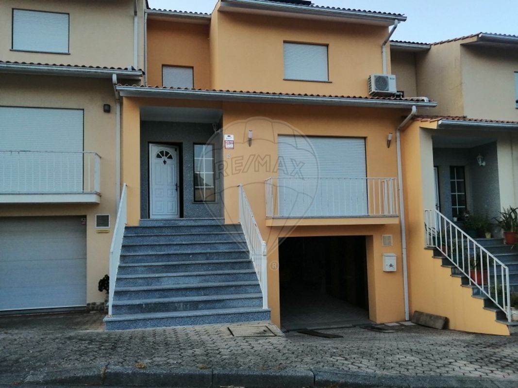Moradia T3 para venda